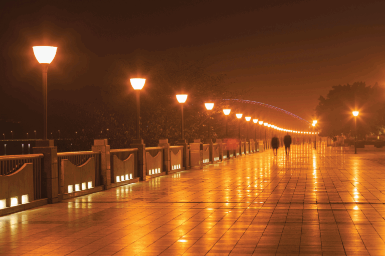 BH Technologies éclairage public points lumineux