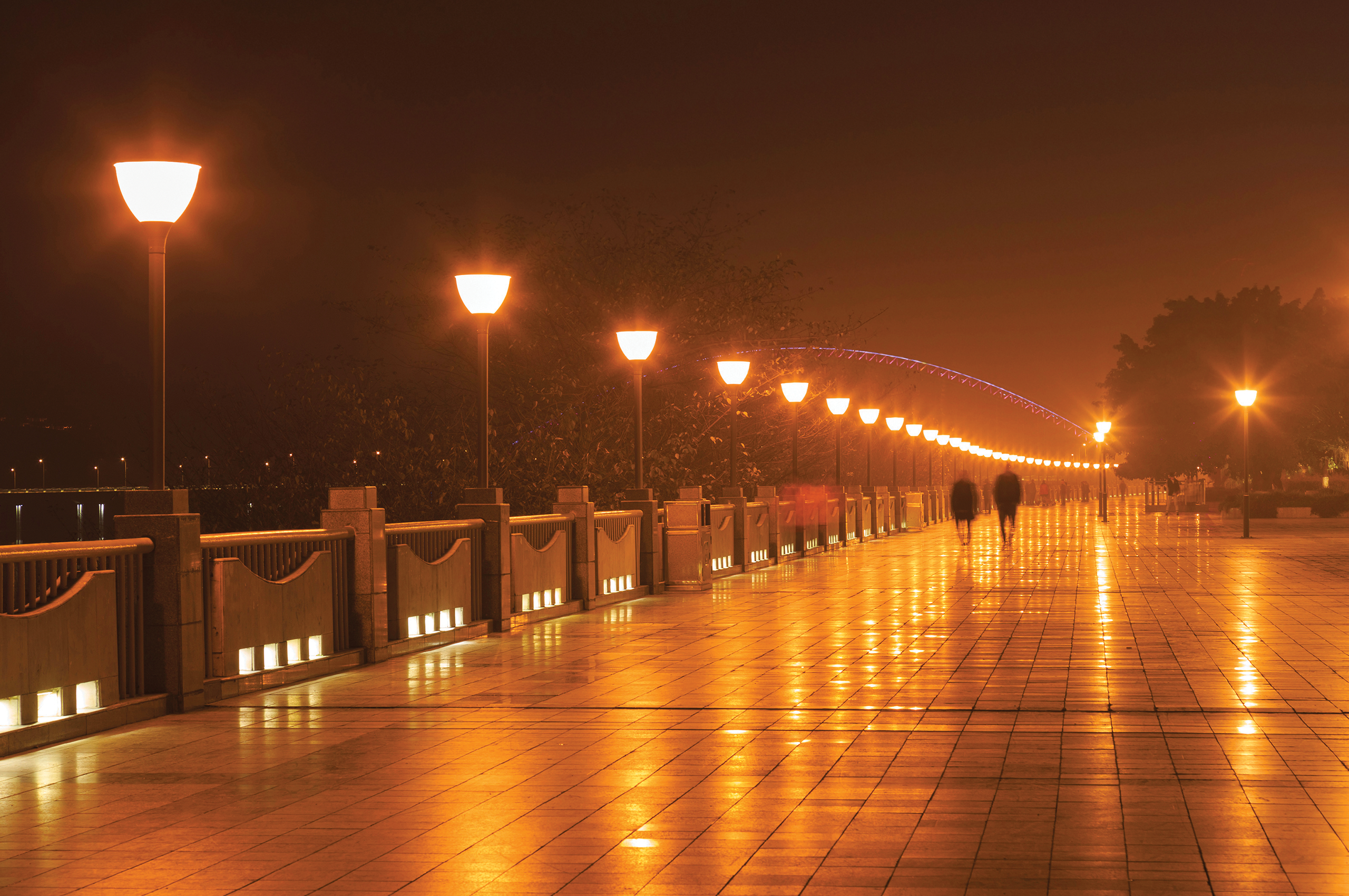 BH Technologies éclairage public points lumineux